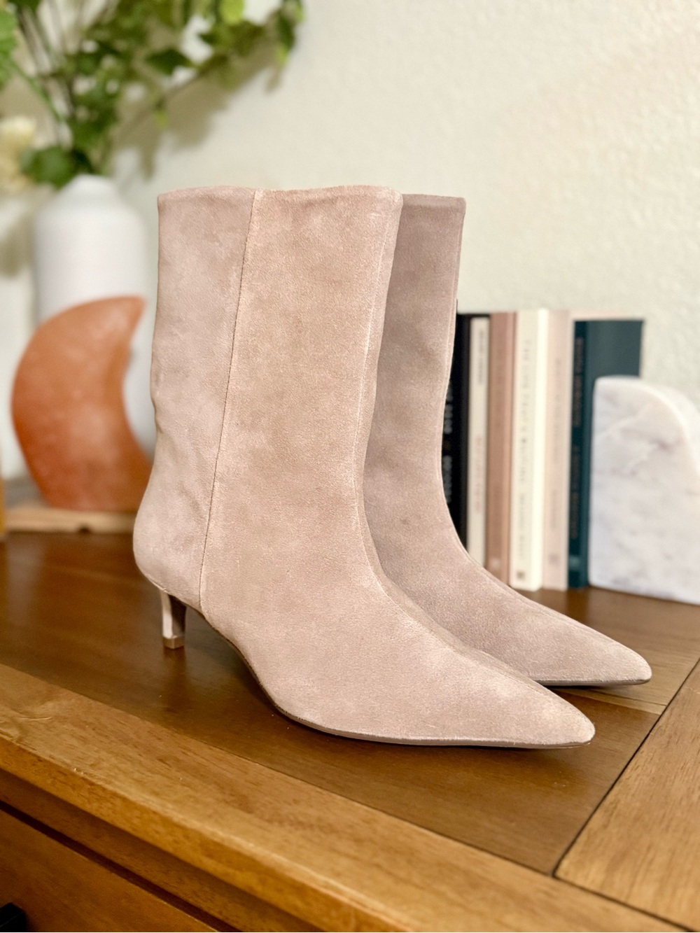 Seychelles Game Changer Pointed Toe Kitten Heel Boot | NWOT | Size 7